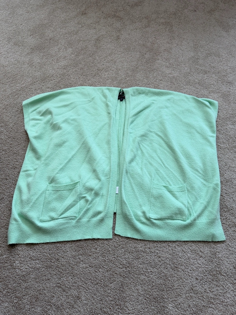 Alani Lightweight Cardigan and Pockets boutique brand COCO+CARMEN ONE size mint